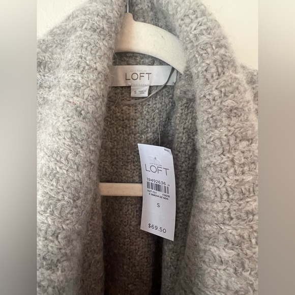 LOFT Neutral Brown Sleeveless Cardigan S - Picture 3 of 5